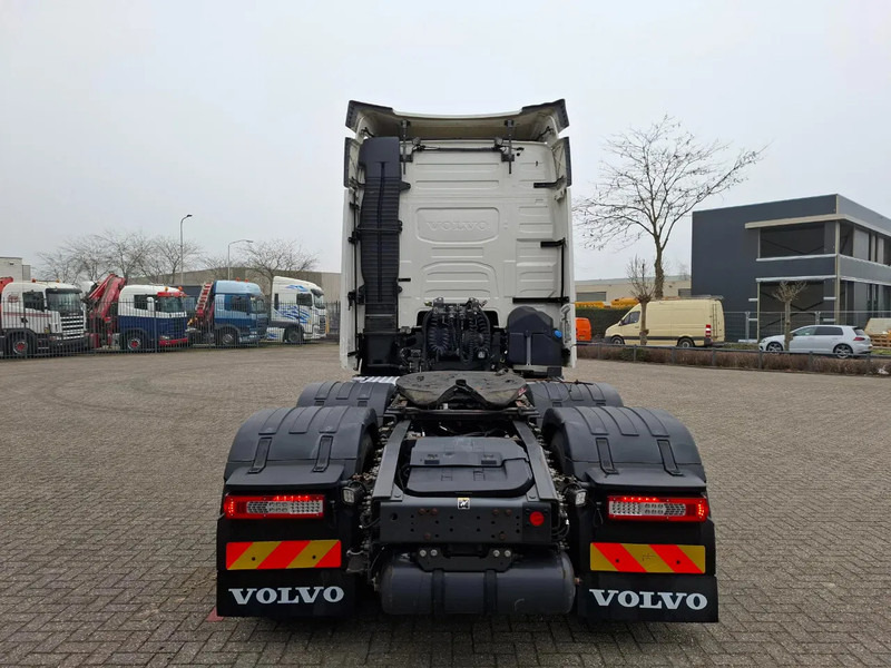 Volvo FH4-500 / VEB+ / I-SAVE / 6X2 / ONLY:473262 KM / DOUBLE TANK / ACC / LWDS / VIN- MA / AUTOMATIC / EURO-6 / 2020 - Tractor unit: picture 4 Volvo FH4-500 / VEB+ / I-SAVE / 6X2 / ONLY:473262 KM / DOUBLE TANK / ACC / LWDS / VIN- MA / AUTOMATIC / EURO-6 / 2020 - Tractor unit: picture 4