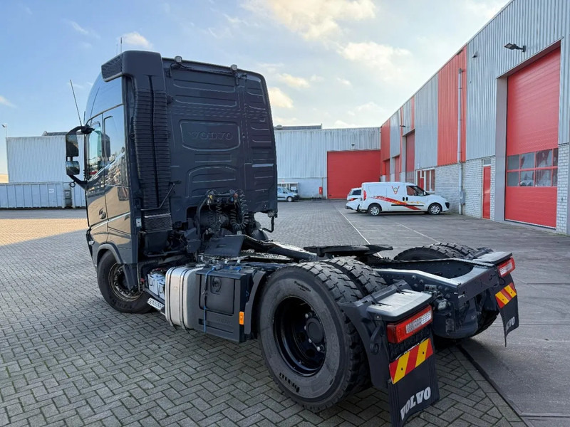 Volvo FH5-460 / VEB+ / HYDRAULICS / I-PARKCOOL / ONLY:188538 KM / FULL-AIR / ACC / LWDS / AUTOMATIC / EURO-6 / 2023 - Tractor unit: picture 3 Volvo FH5-460 / VEB+ / HYDRAULICS / I-PARKCOOL / ONLY:188538 KM / FULL-AIR / ACC / LWDS / AUTOMATIC / EURO-6 / 2023 - Tractor unit: picture 3