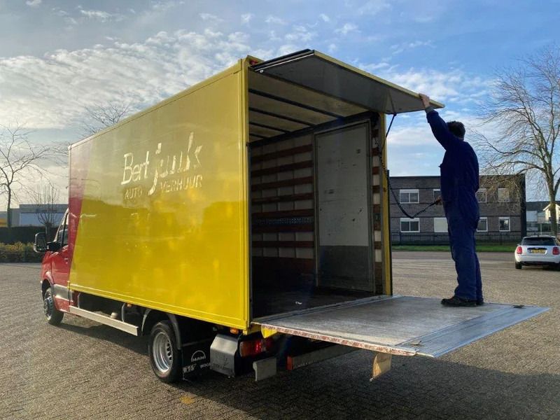 Volkswagen Crafter / NL VAN / PLATFORM / DOUBLE AIR REAR / TEMPOMAAT / AIRCO / ONLY:228596 KM / MANUAL / EURO- / 2015 - Panel van: picture 4 Volkswagen Crafter / NL VAN / PLATFORM / DOUBLE AIR REAR / TEMPOMAAT / AIRCO / ONLY:228596 KM / MANUAL / EURO- / 2015 - Panel van: picture 4