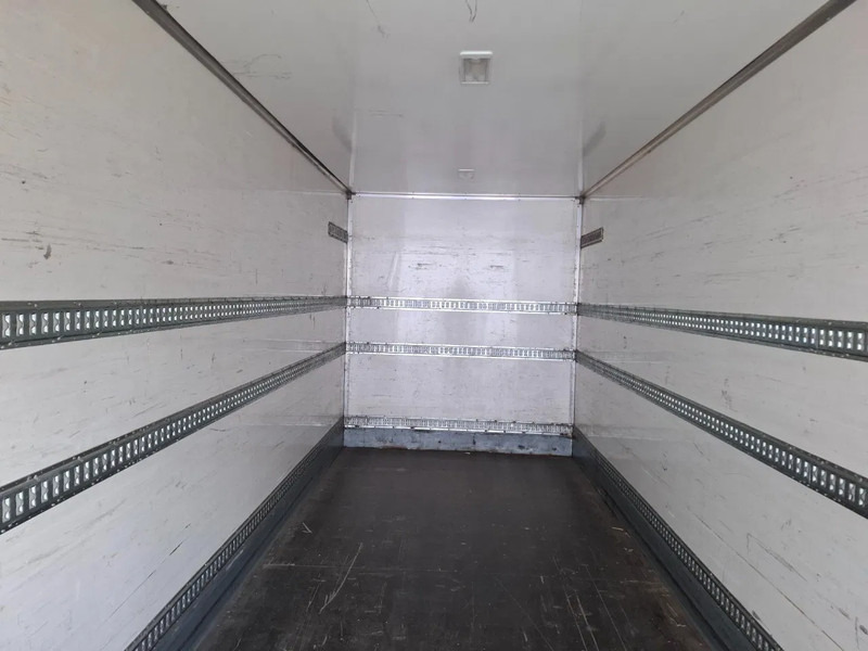 Leasing of Volvo FH13-420 / NL TRUCK / PLATFORM 2000KG / AIRCO / FRIDGE / AUTOMATIC / EURO-5 / 2010 Volvo FH13-420 / NL TRUCK / PLATFORM 2000KG / AIRCO / FRIDGE / AUTOMATIC / EURO-5 / 2010: picture 7 Leasing of Volvo FH13-420 / NL TRUCK / PLATFORM 2000KG / AIRCO / FRIDGE / AUTOMATIC / EURO-5 / 2010 Volvo FH13-420 / NL TRUCK / PLATFORM 2000KG / AIRCO / FRIDGE / AUTOMATIC / EURO-5 / 2010: picture 7