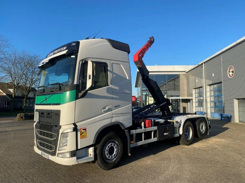 Volvo FH4-460 / VEB / I-PARKCOOL / 9000KG FRONT AXLE / DALBY HOOK 14250KG / AUTOMATIC / EURO-6 / 2015 - Hook lift truck: picture 1 Volvo FH4-460 / VEB / I-PARKCOOL / 9000KG FRONT AXLE / DALBY HOOK 14250KG / AUTOMATIC / EURO-6 / 2015 - Hook lift truck: picture 1