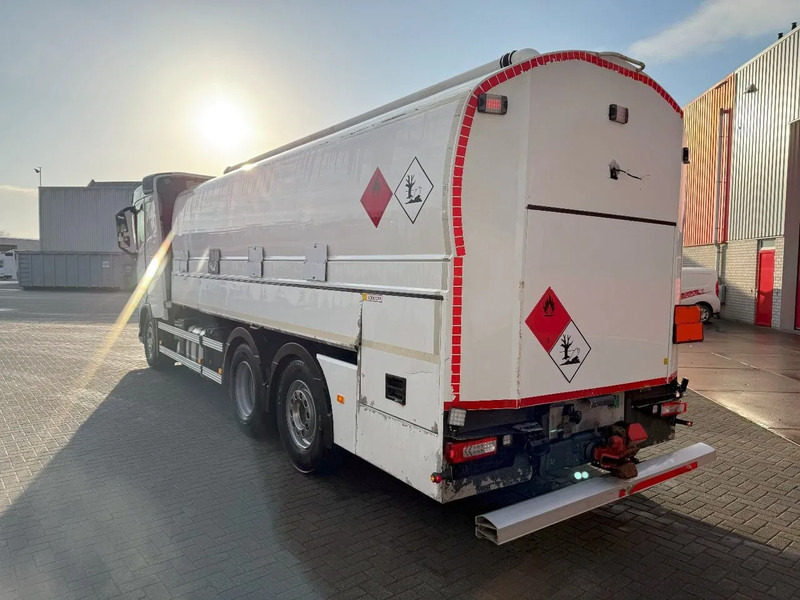 Volvo FH5-500 6X2 / ENGINE RUNNING / LIFT+LENKACHSE / FULL AIR / ADR / EUROTANK / 9-TON FRONT AXLE / I-SAVE / EURO-6 / 2022 - Tank truck: picture 3 Volvo FH5-500 6X2 / ENGINE RUNNING / LIFT+LENKACHSE / FULL AIR / ADR / EUROTANK / 9-TON FRONT AXLE / I-SAVE / EURO-6 / 2022 - Tank truck: picture 3