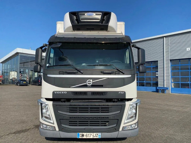 Refrigerator truck Volvo FM4-420 / COMPLETE COOL+FREEZE COMBI / CHEREAU / THROUGH-LOADING SYSTEM / 2XPLATFORM DHOLLANDIA / FREEZING LOCK / AUTOMATIC / EU: picture 12