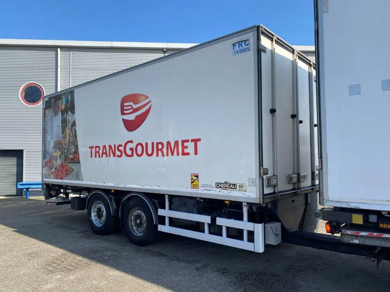 Refrigerator truck Volvo FM4-420 / COMPLETE COOL+FREEZE COMBI / CHEREAU / THROUGH-LOADING SYSTEM / 2XPLATFORM DHOLLANDIA / FREEZING LOCK / AUTOMATIC / EU: picture 17