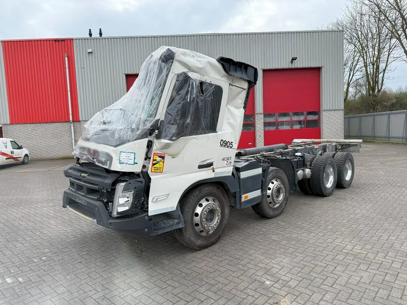 Volvo FMX5-430 / 8X4 / ONLY:31000 KM / VEB / ALCOA / PTO / AUTOMATIC / EURO-6 / 2023 - Cab chassis truck: picture 1 Volvo FMX5-430 / 8X4 / ONLY:31000 KM / VEB / ALCOA / PTO / AUTOMATIC / EURO-6 / 2023 - Cab chassis truck: picture 1