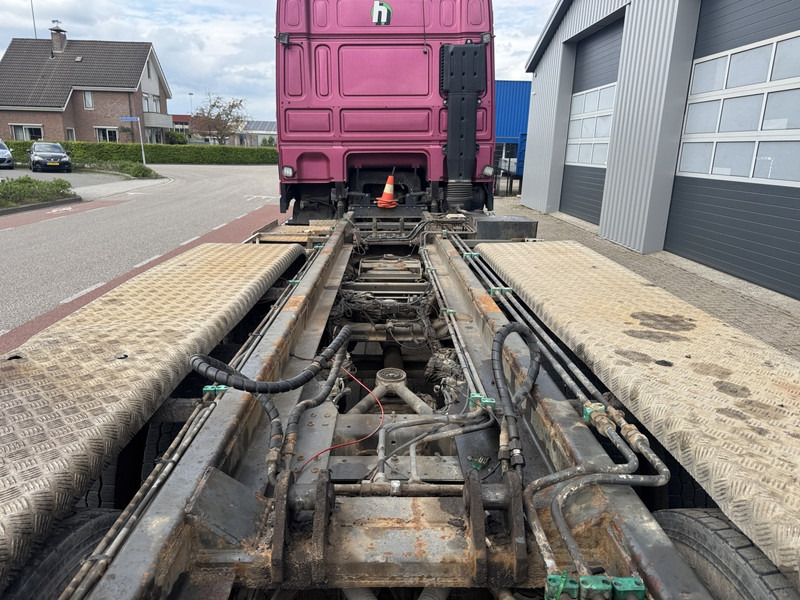 Cab chassis truck DAF XF-510 8x2 Chassis, Manual: picture 15