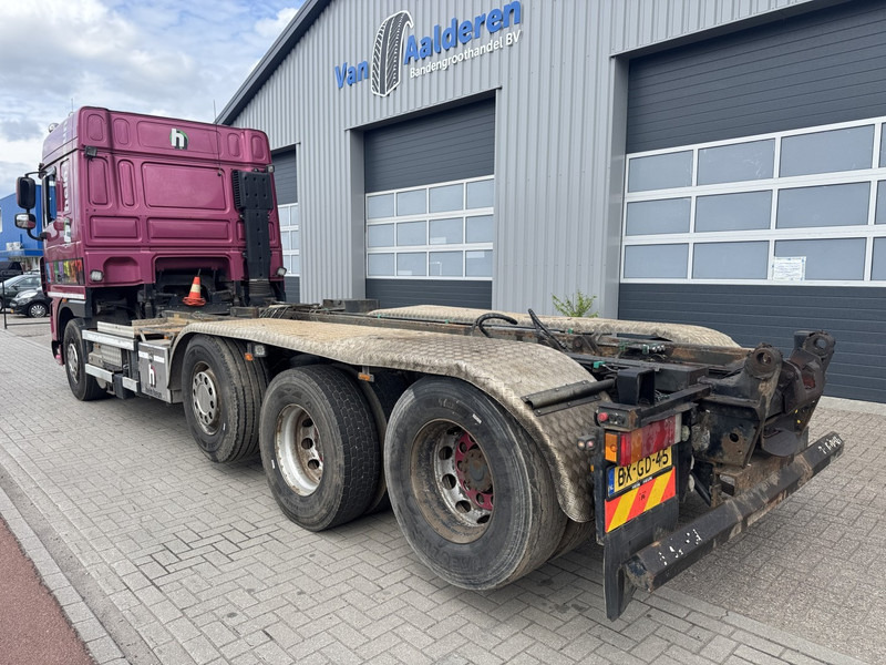DAF XF-510 8x2 Chassis, Manual - Cab chassis truck: picture 3 DAF XF-510 8x2 Chassis, Manual - Cab chassis truck: picture 3