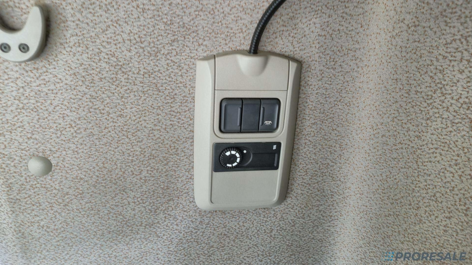 Curtainsider truck DAF CF 370 FA EURO 6 velkoobjemová souprava - prodejné jen s přívěsem GNIOTPOL P0478Z - cena je za celou soupravu: picture 10 Curtainsider truck DAF CF 370 FA EURO 6 velkoobjemová souprava - prodejné jen s přívěsem GNIOTPOL P0478Z - cena je za celou soupravu: picture 10