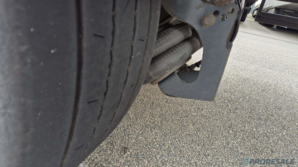 Curtainsider semi-trailer SCHWARZMÜLLER SPA 3/E STD: picture 8 Curtainsider semi-trailer SCHWARZMÜLLER SPA 3/E STD: picture 8