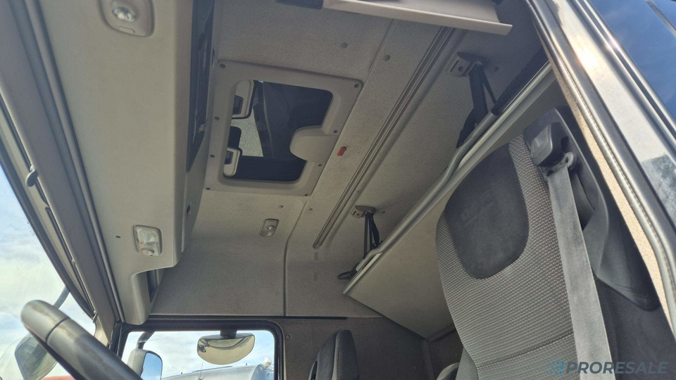 Leasing of DAF XF 460 FT LOW DECK SC EURO 6 DAF XF 460 FT LOW DECK SC EURO 6: picture 7 Leasing of DAF XF 460 FT LOW DECK SC EURO 6 DAF XF 460 FT LOW DECK SC EURO 6: picture 7