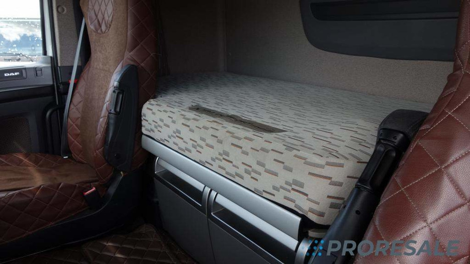 DAF XF 460 FT SSC EURO 6 - Tractor unit: picture 5 DAF XF 460 FT SSC EURO 6 - Tractor unit: picture 5