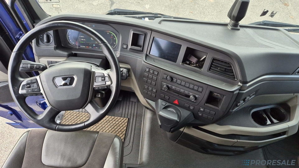 MAN TGX 18.510 XLX EURO 6 - Tractor unit: picture 4 MAN TGX 18.510 XLX EURO 6 - Tractor unit: picture 4