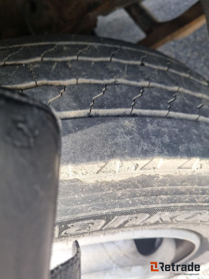 Dropside/ Flatbed truck 2003 lastebil RENAULT 180.08 (Rep objekt): picture 17 Dropside/ Flatbed truck 2003 lastebil RENAULT 180.08 (Rep objekt): picture 17