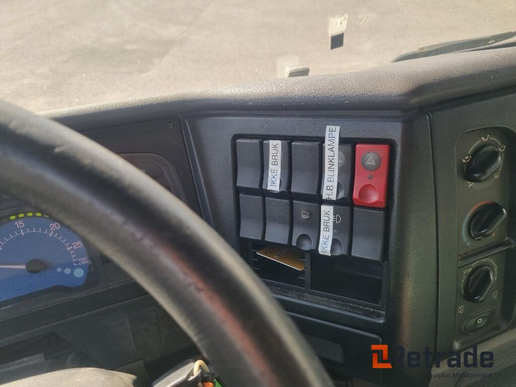 Dropside/ Flatbed truck 2003 lastebil RENAULT 180.08 (Rep objekt): picture 10 Dropside/ Flatbed truck 2003 lastebil RENAULT 180.08 (Rep objekt): picture 10