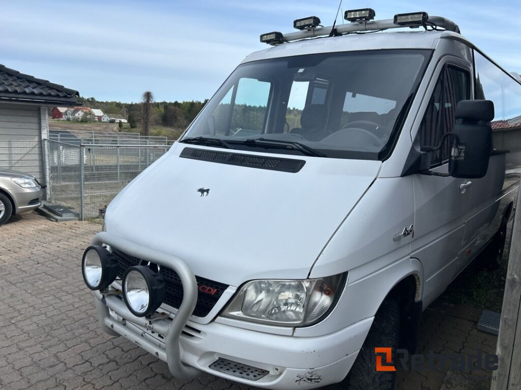2005 Minibuss MERCEDES-BENZ 316CDI/35KA - Minibus, Passenger van: picture 1 2005 Minibuss MERCEDES-BENZ 316CDI/35KA - Minibus, Passenger van: picture 1