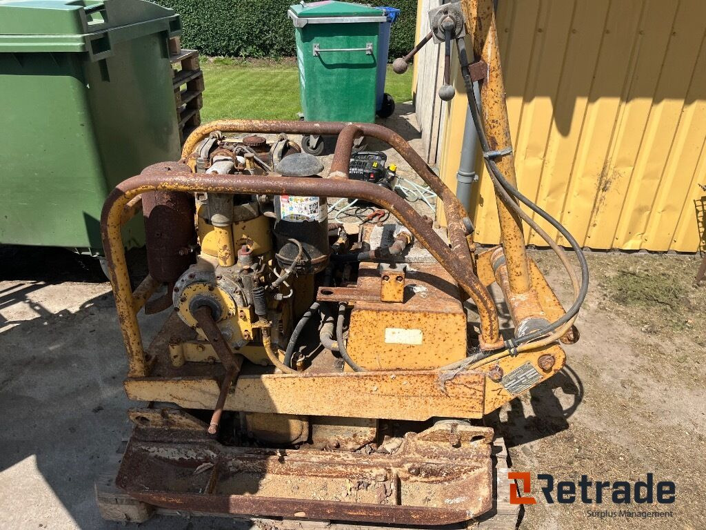 AMMANN DUOMAT pladestamper - Construction equipment: picture 2 AMMANN DUOMAT pladestamper - Construction equipment: picture 2