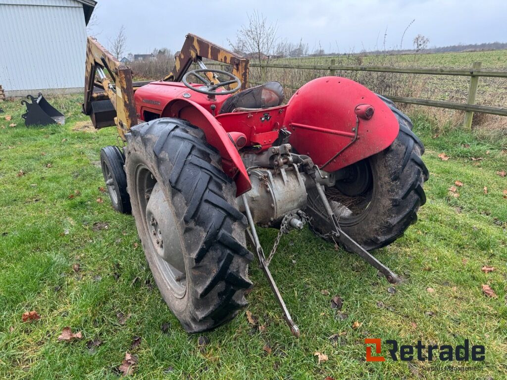Massey Ferguson 135 traktor - Agricultural machinery: picture 4 Massey Ferguson 135 traktor - Agricultural machinery: picture 4