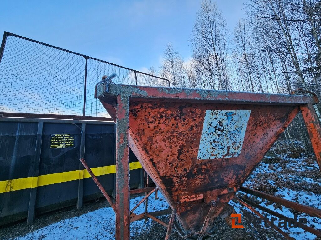 Betongbasker - Construction equipment: picture 5 Betongbasker - Construction equipment: picture 5