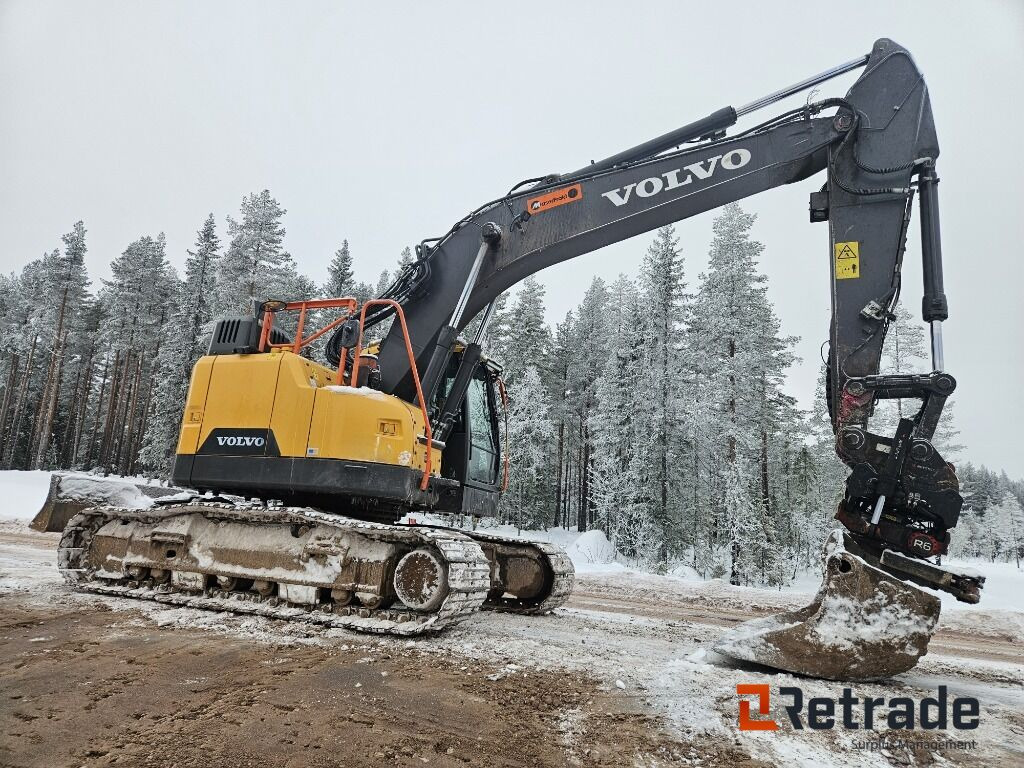 Grävmaskin Volvo ECR235EL Tiltrotator & Redskap - Construction machinery: picture 3 Grävmaskin Volvo ECR235EL Tiltrotator & Redskap - Construction machinery: picture 3