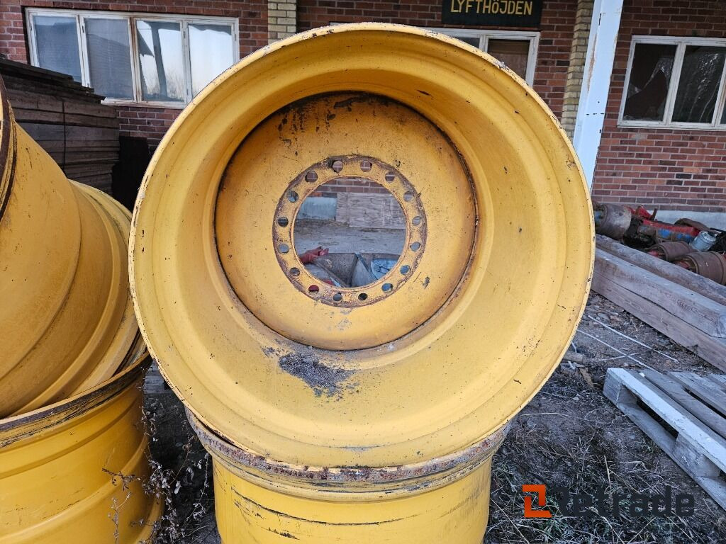 Construction machinery Volvo fälgar 29,5": picture 9