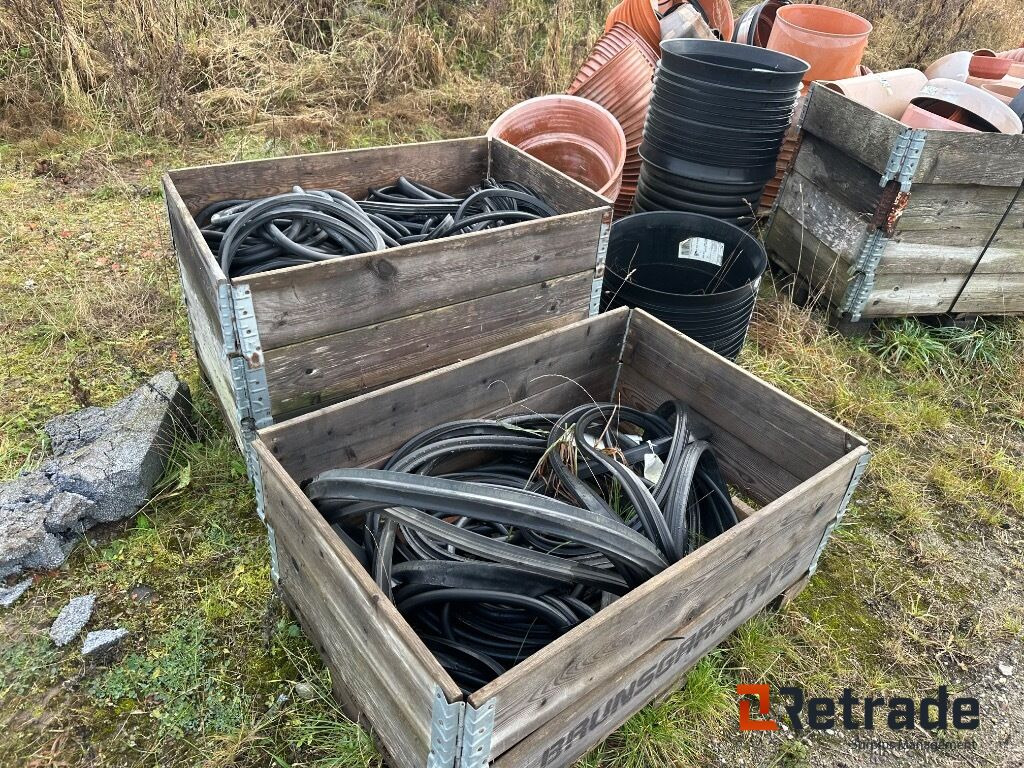 Diverse plast rør - Construction equipment: picture 3 Diverse plast rør - Construction equipment: picture 3