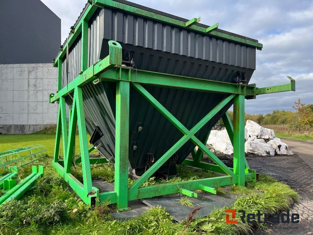 Forskelligt udstyr Asfalt silo Isoleret asfalt silo 60 Tons - Asphalt machine: picture 3 Forskelligt udstyr Asfalt silo Isoleret asfalt silo 60 Tons - Asphalt machine: picture 3