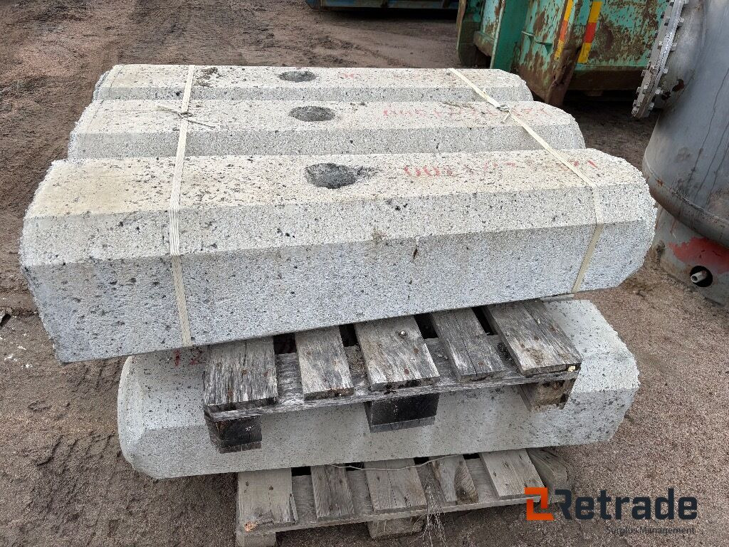 Fundament lyktstolpe 6st 128cm - Construction equipment: picture 4 Fundament lyktstolpe 6st 128cm - Construction equipment: picture 4