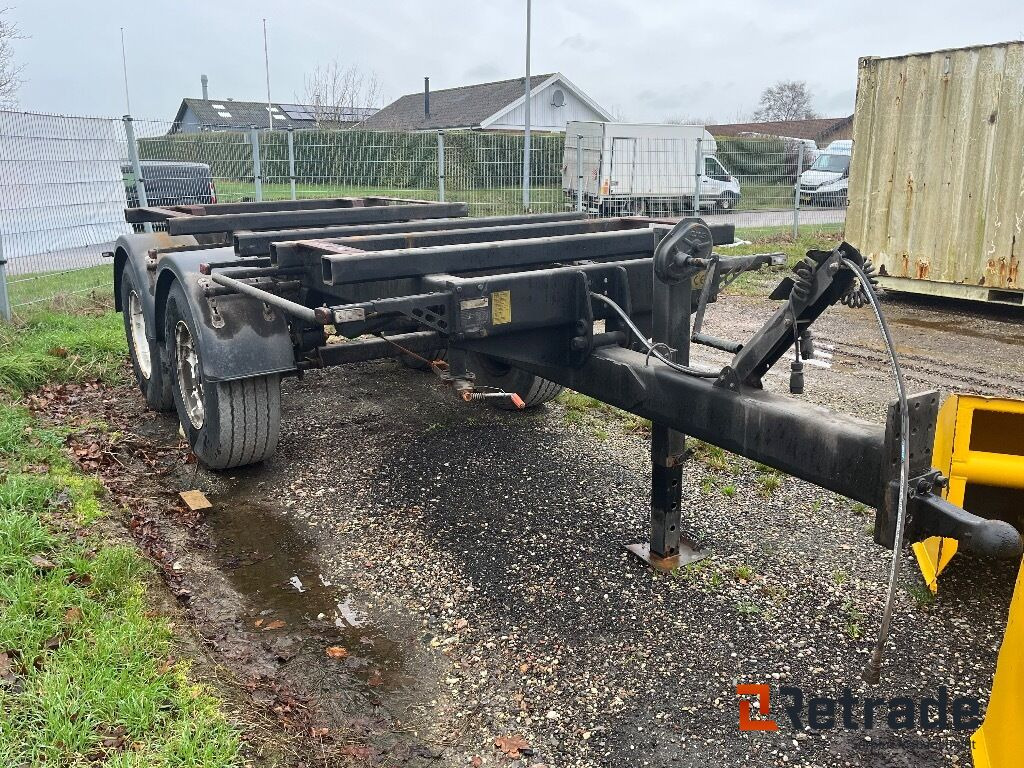 HUMMEL traktortrailer totalvægt 17.450 kg. Egenvægt 2.450 kg. - Chassis trailer: picture 2 HUMMEL traktortrailer totalvægt 17.450 kg. Egenvægt 2.450 kg. - Chassis trailer: picture 2