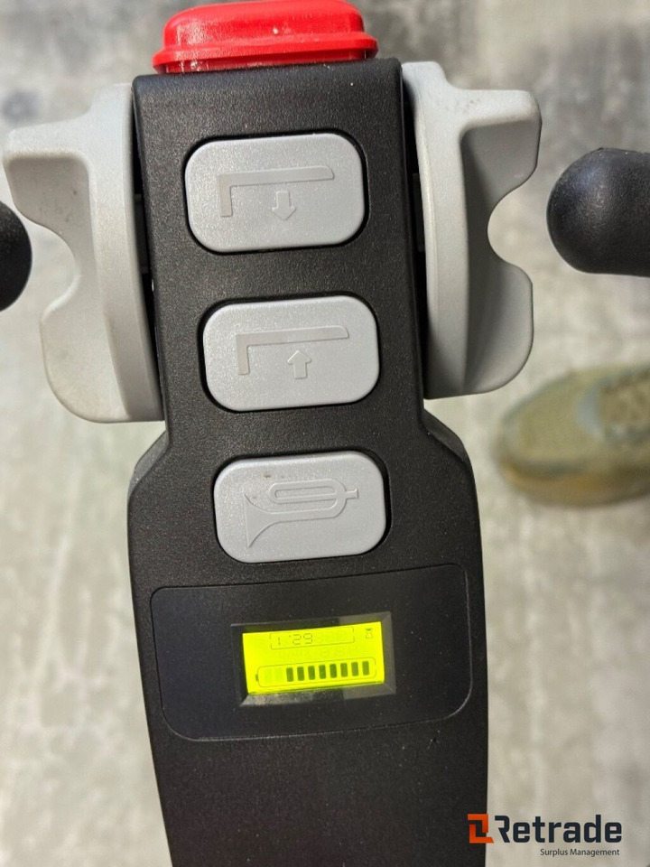 Hangcha A12 elektrisk pallestabler - Construction equipment: picture 4 Hangcha A12 elektrisk pallestabler - Construction equipment: picture 4