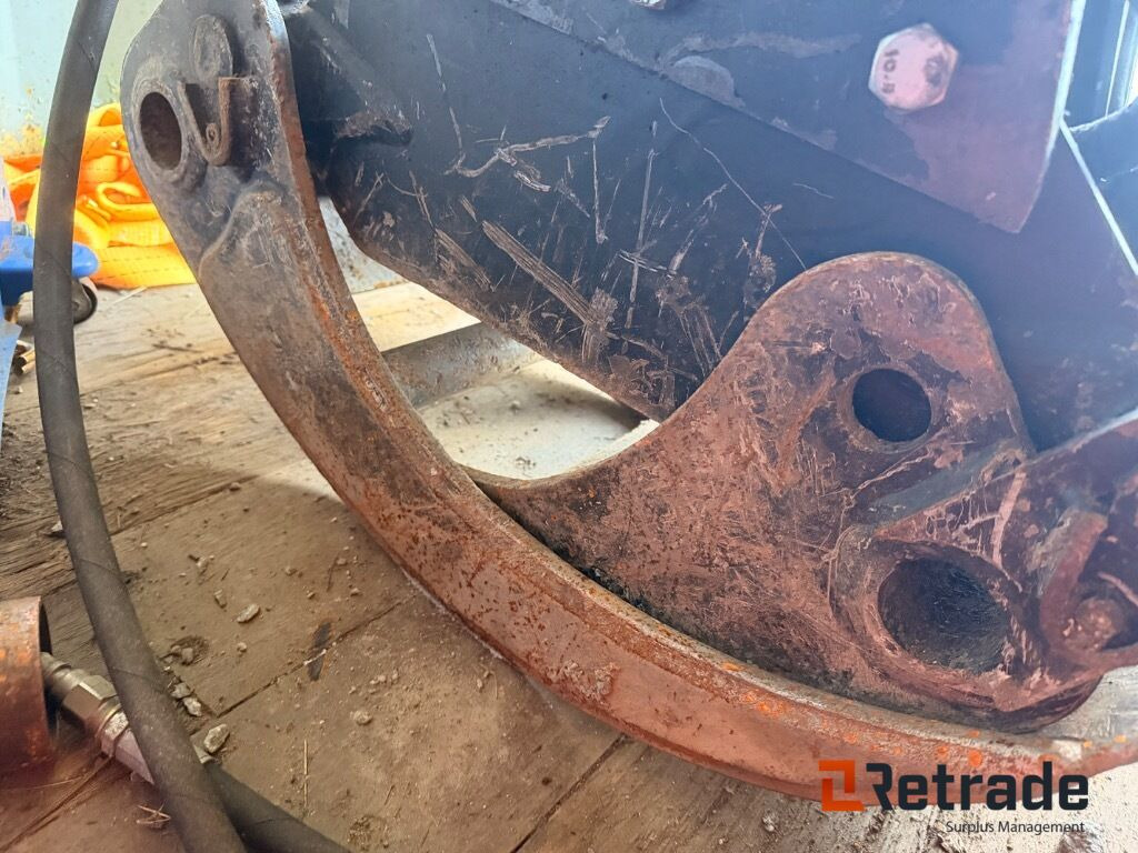 Hydraulisk klype Hymax Entreprenørgripen HHE12S30 m/ akk, - Construction equipment: picture 5 Hydraulisk klype Hymax Entreprenørgripen HHE12S30 m/ akk, - Construction equipment: picture 5