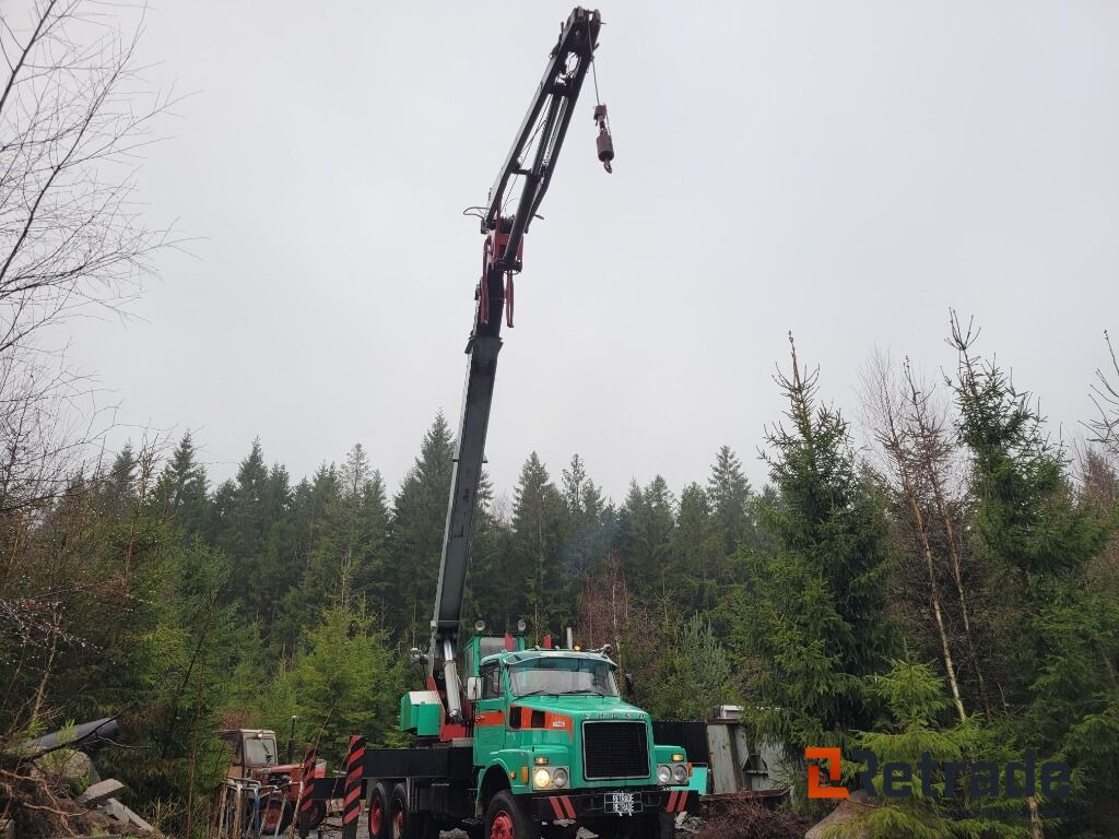 Kranbil Mobilkran Essemko 8306 Volvo N10 - Mobile crane: picture 3 Kranbil Mobilkran Essemko 8306 Volvo N10 - Mobile crane: picture 3