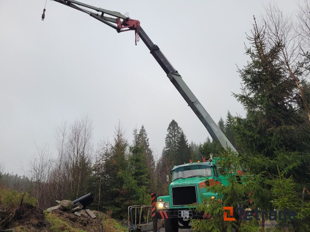 Kranbil Mobilkran Essemko 8306 Volvo N10 - Mobile crane: picture 5 Kranbil Mobilkran Essemko 8306 Volvo N10 - Mobile crane: picture 5