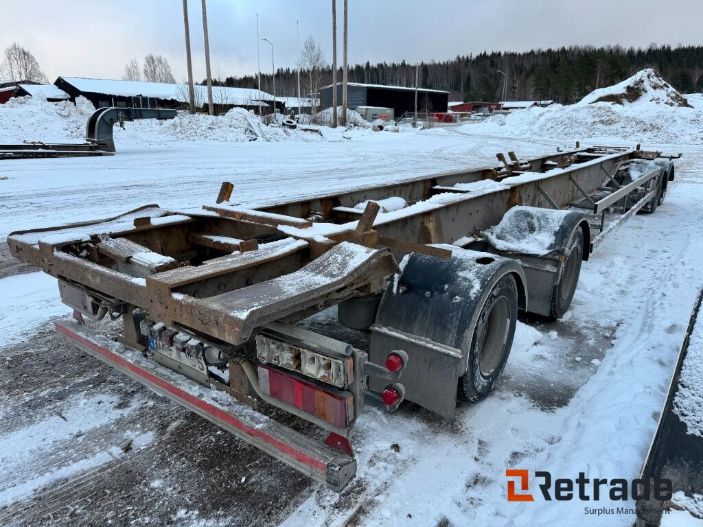 Lastväxlarsläp Jyki V42 - WO - Roll-off/ Skip trailer: picture 3 Lastväxlarsläp Jyki V42 - WO - Roll-off/ Skip trailer: picture 3