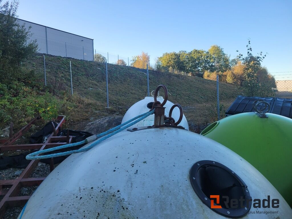 4 st behållare containers för glas , typ iglo - Other machinery: picture 5 4 st behållare containers för glas , typ iglo - Other machinery: picture 5