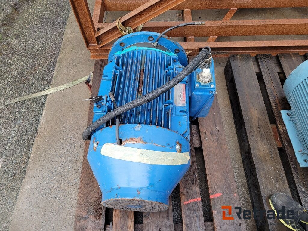 Elmotor Brook Crompton DF8P4D - Other machinery: picture 3 Elmotor Brook Crompton DF8P4D - Other machinery: picture 3