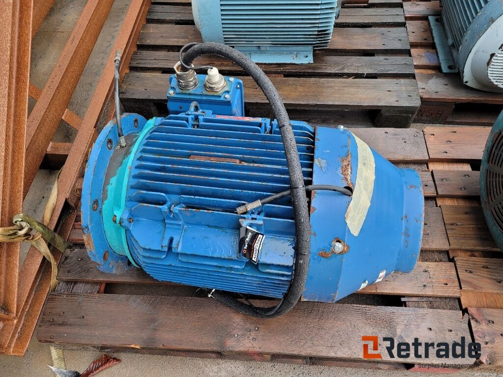 Elmotor Brook Crompton DF8P4D - Other machinery: picture 1 Elmotor Brook Crompton DF8P4D - Other machinery: picture 1