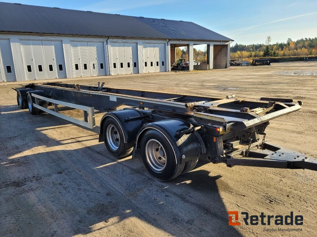 Lastväxlarsläp KILAFORS 4 axligt , med fjärrkontroll -2016 - Other machinery: picture 2 Lastväxlarsläp KILAFORS 4 axligt , med fjärrkontroll -2016 - Other machinery: picture 2