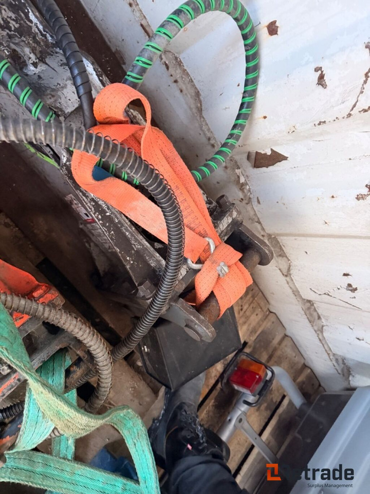 Pigghammer Daemo B-30 - Construction equipment: picture 2 Pigghammer Daemo B-30 - Construction equipment: picture 2