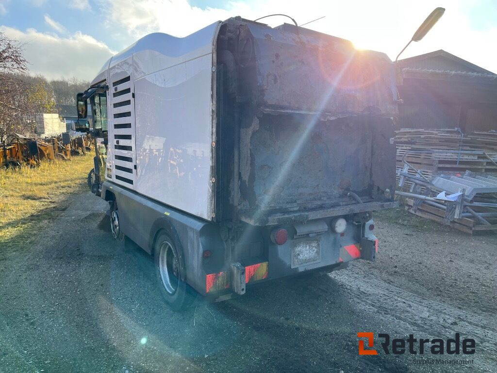 RAVO E6 feje-suge lastbil 3 koste. - Road sweeper: picture 4 RAVO E6 feje-suge lastbil 3 koste. - Road sweeper: picture 4