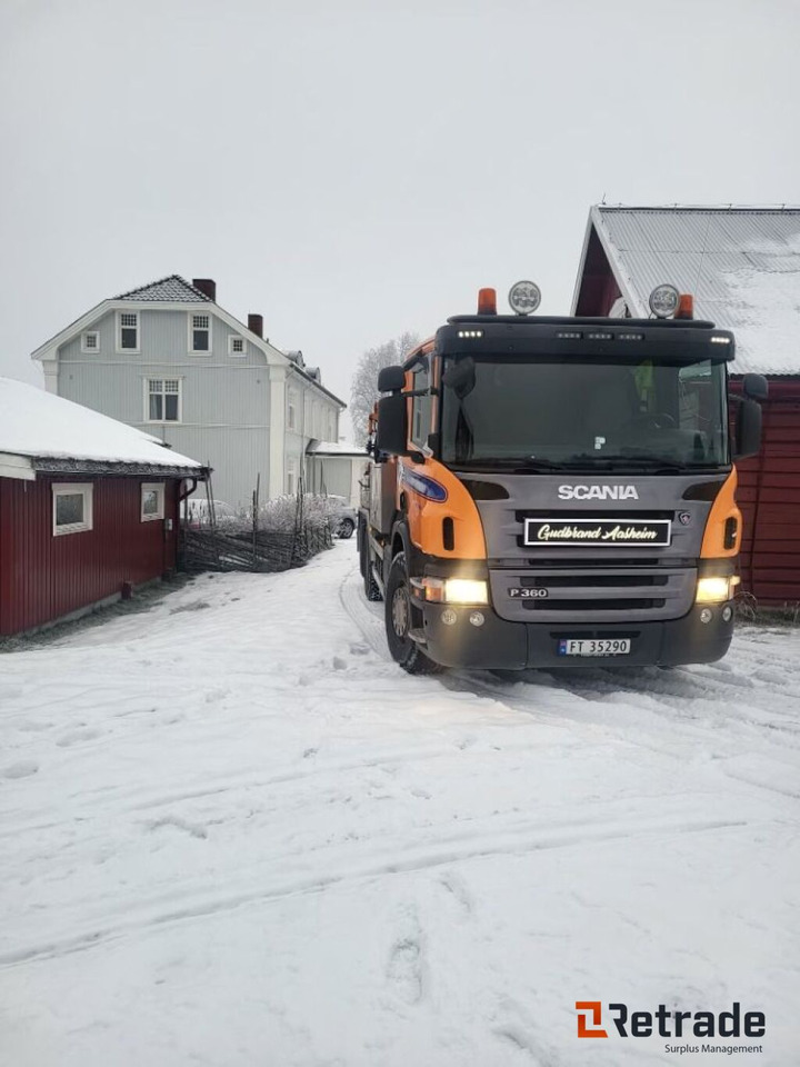 Tank truck Scania P360 Slamsuger med spyleutstyr – 2011: picture 8