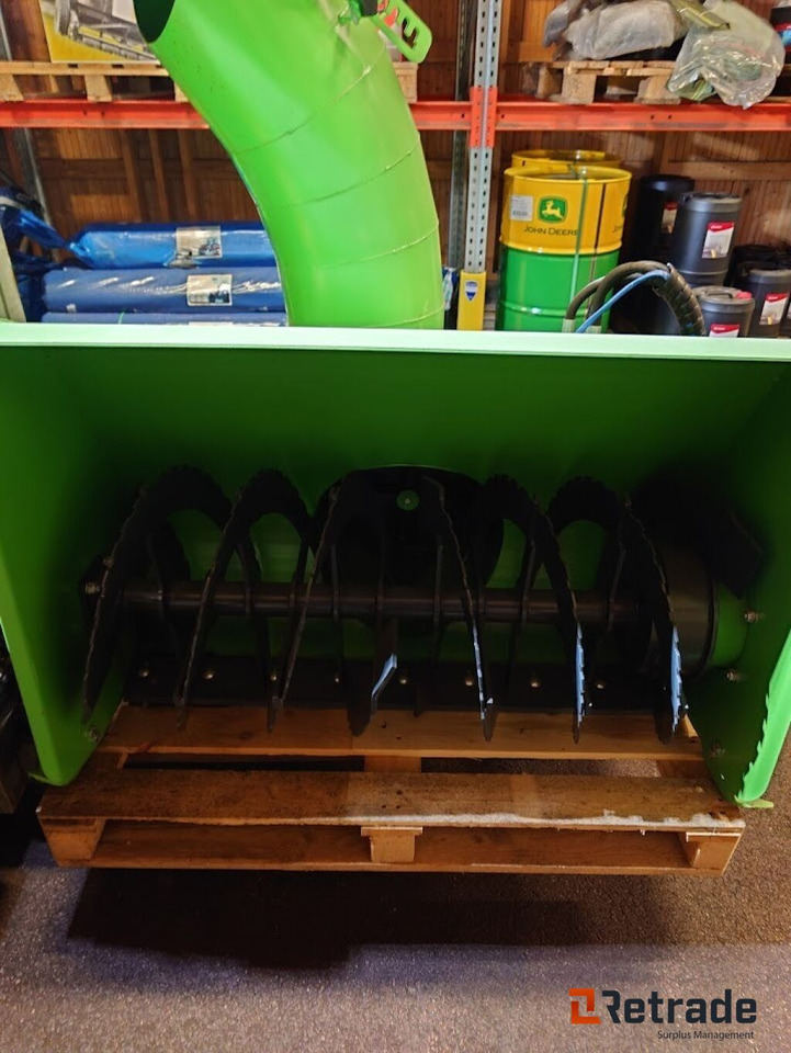 Snöplogutrustning Avant A21424 Snöslunga - Construction equipment: picture 1 Snöplogutrustning Avant A21424 Snöslunga - Construction equipment: picture 1