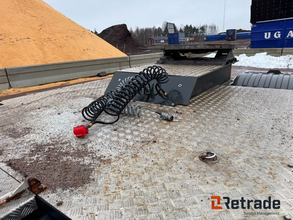 Tractor unit, Utility/ Special vehicle Dragbil Scania P94 6x2 motorredskap med plog: picture 31 Tractor unit, Utility/ Special vehicle Dragbil Scania P94 6x2 motorredskap med plog: picture 31