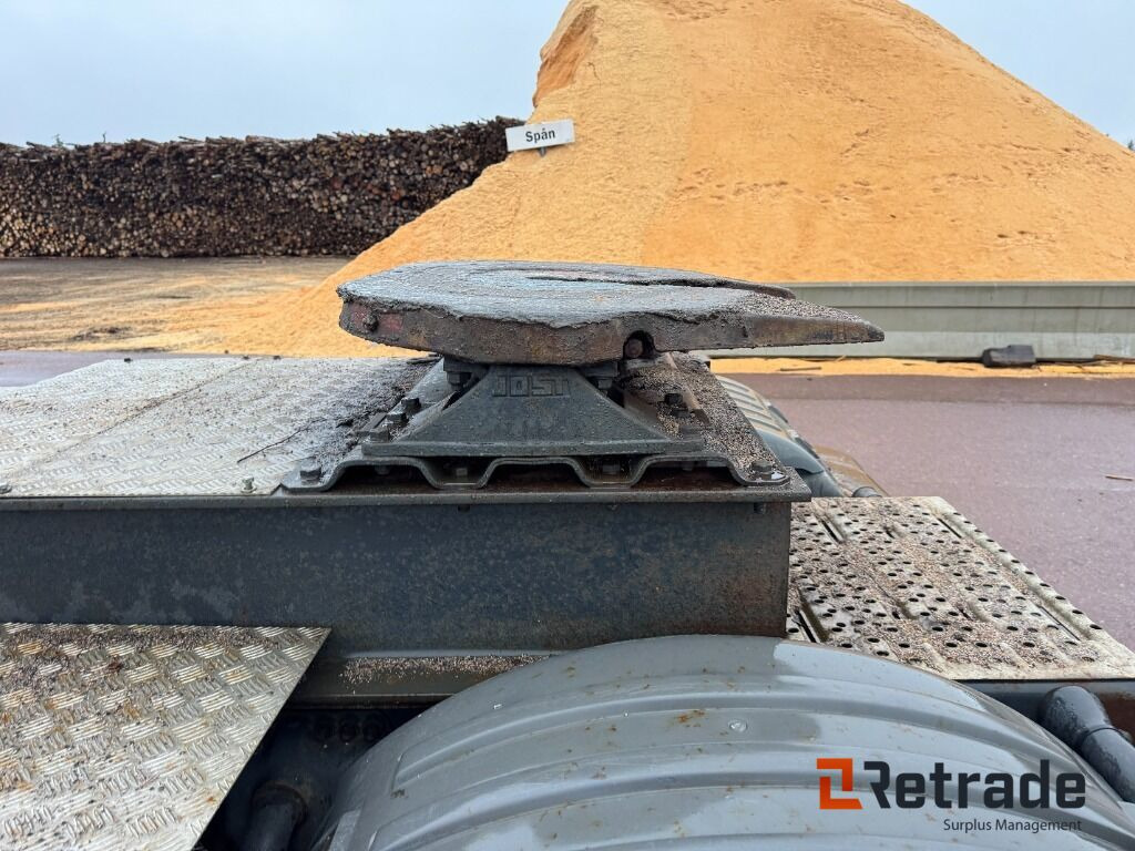 Tractor unit, Utility/ Special vehicle Dragbil Scania P94 6x2 motorredskap med plog: picture 27 Tractor unit, Utility/ Special vehicle Dragbil Scania P94 6x2 motorredskap med plog: picture 27