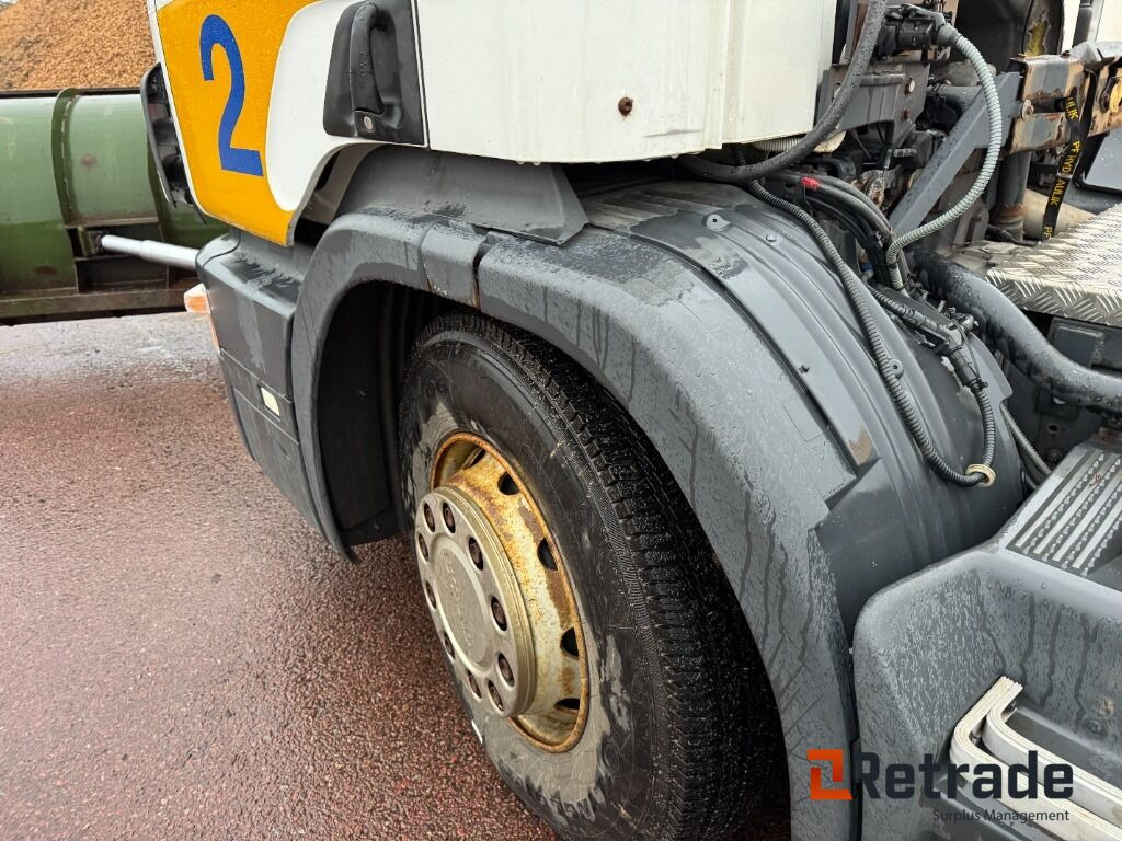 Tractor unit, Utility/ Special vehicle Dragbil Scania P94 6x2 motorredskap med plog: picture 34 Tractor unit, Utility/ Special vehicle Dragbil Scania P94 6x2 motorredskap med plog: picture 34