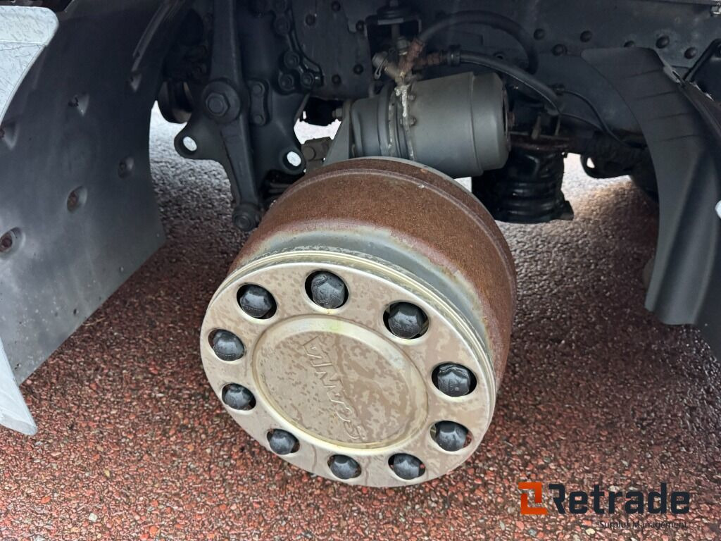 Tractor unit, Utility/ Special vehicle Dragbil Scania P94 6x2 motorredskap med plog: picture 14 Tractor unit, Utility/ Special vehicle Dragbil Scania P94 6x2 motorredskap med plog: picture 14