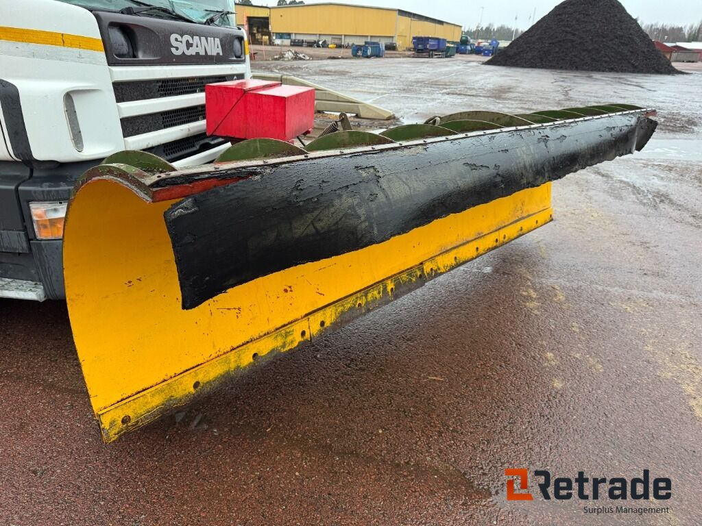 Tractor unit, Utility/ Special vehicle Dragbil Scania P94 6x2 motorredskap med plog: picture 46 Tractor unit, Utility/ Special vehicle Dragbil Scania P94 6x2 motorredskap med plog: picture 46