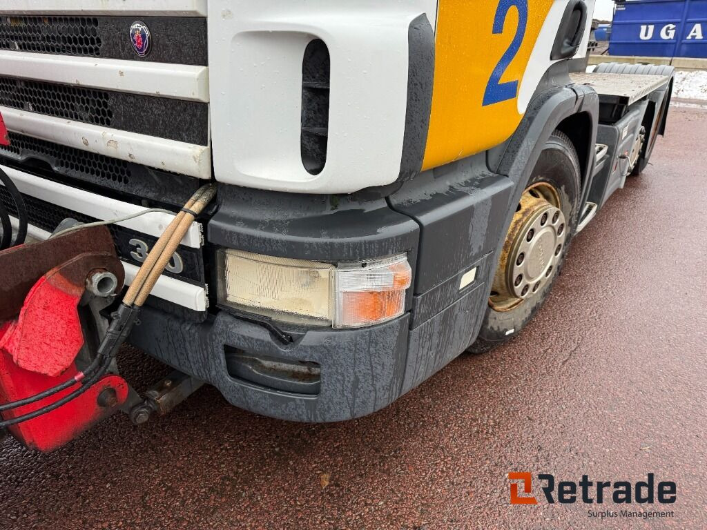 Tractor unit, Utility/ Special vehicle Dragbil Scania P94 6x2 motorredskap med plog: picture 37 Tractor unit, Utility/ Special vehicle Dragbil Scania P94 6x2 motorredskap med plog: picture 37