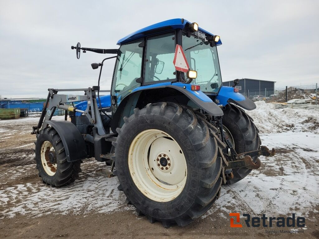 Traktor NEW HOLLAND TM120 4WD 4x4 med Vreten frontlastare - Farm tractor: picture 5 Traktor NEW HOLLAND TM120 4WD 4x4 med Vreten frontlastare - Farm tractor: picture 5