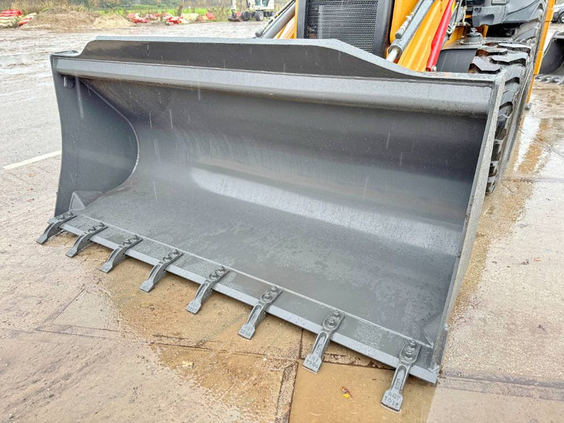 Backhoe loader Case 770EX 4WD - New / Unused / Hammer Lines: picture 11