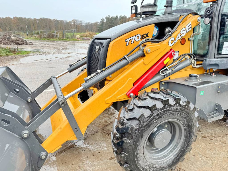 Backhoe loader Case 770EX 4WD - New / Unused / Hammer Lines: picture 13